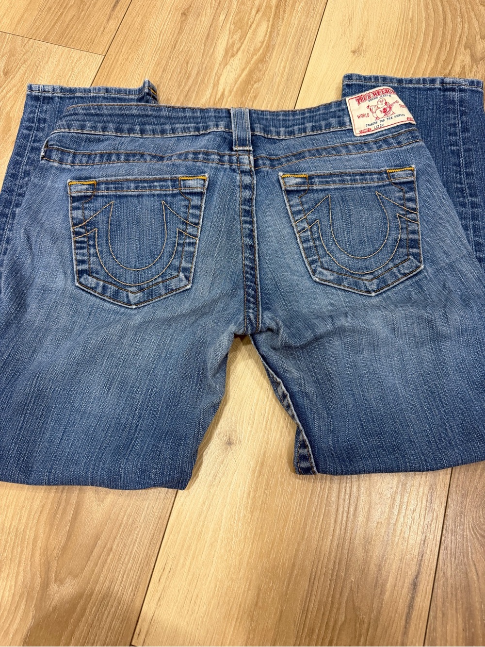 True Religion Cropped Blue Denim “Lizzy” low rise